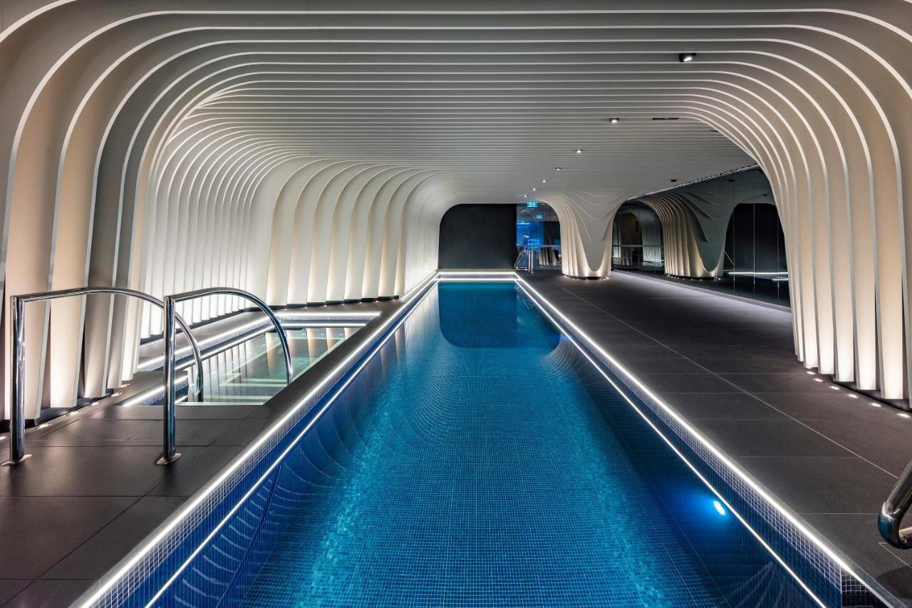 Skye Suites Sidney Dış mekan fotoğraf The pool at the 2012 London Olympics